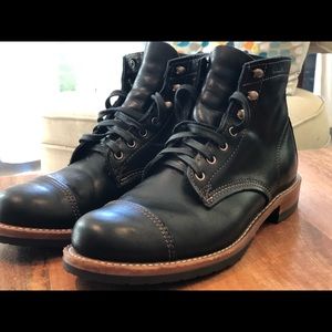 Wolverine 1000 Mile Boots, Vibram Soles, Size 9